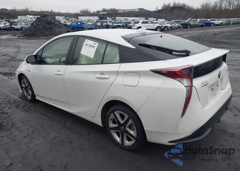 2016 Toyota Prius Three Touring z USA, uszkodzony, nr VIN JTDKARFU8G3508911
